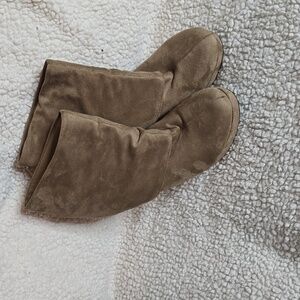 Tan suede heeled booties